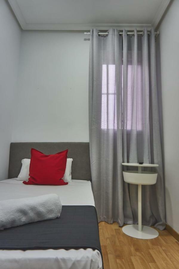 Gs Latina Hotel Madrid Luaran gambar